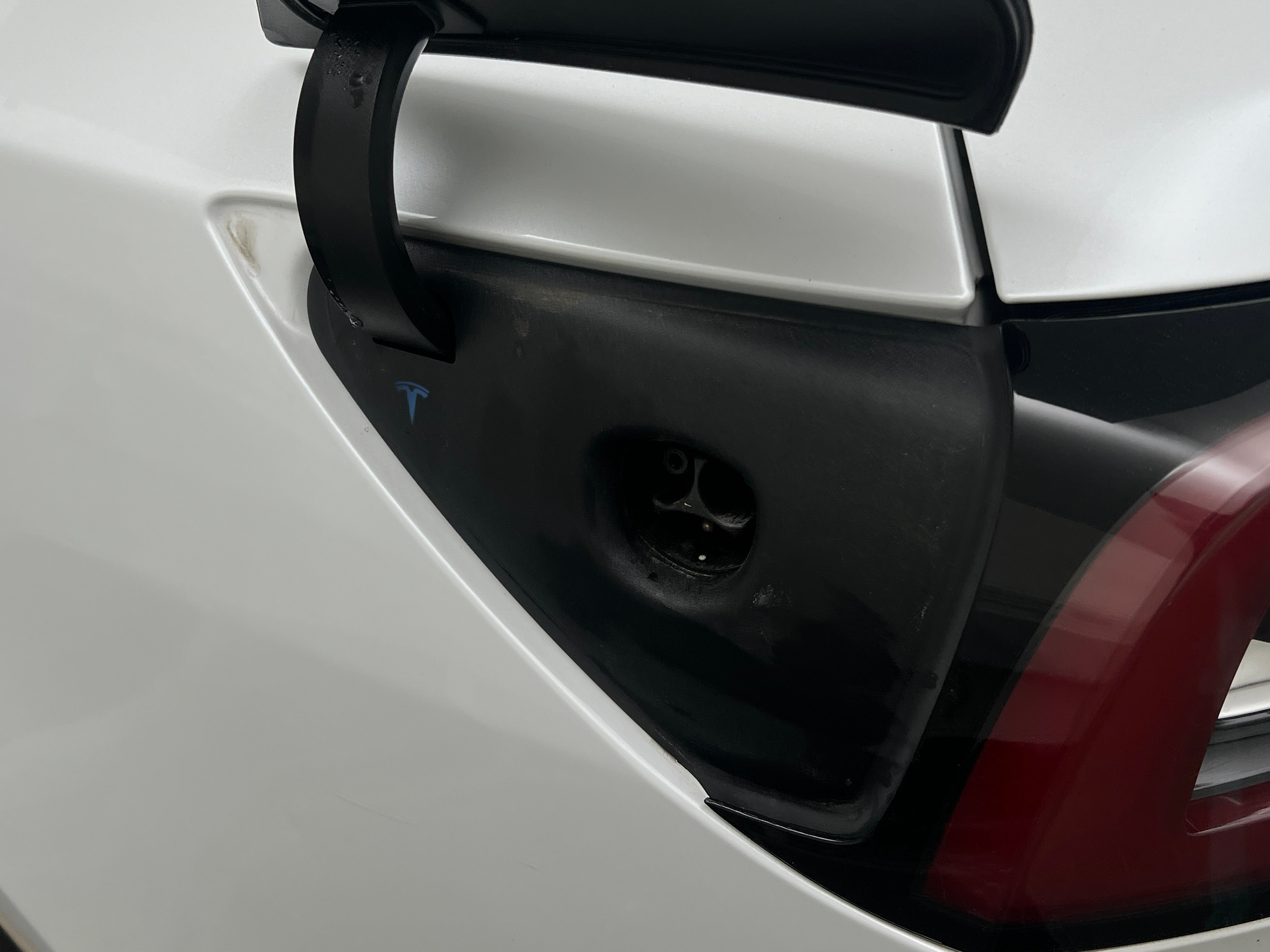 tesla model 3 2019 5YJ3E1EA7KF332141 image tesla model 3 2019 5YJ3E1EA7KF332141 image
